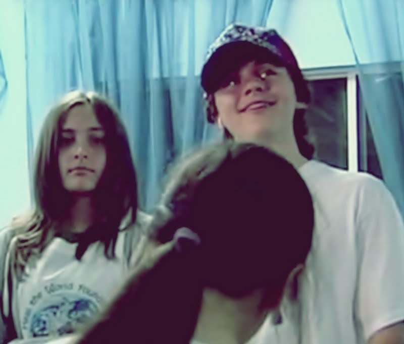 Prince-Paris-Blanket-prince-michael-jackson-19610213-800-682.jpg