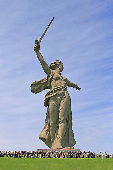 work.3936486.3.flat,550x550,075,f.monument-mother-russia-calls-for-volgograd.jpg