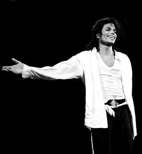 -MAGICAL-MICHAEL-michael-jackson-13692184-462-501.jpg