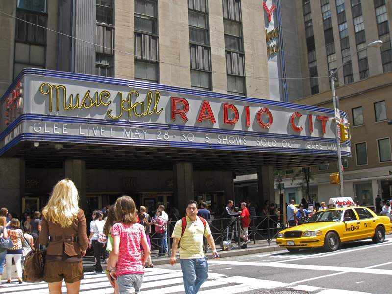 003_RadioCity_GleeLive_052910_副本.jpg 003_RadioCity_GleeLive_052910_副本.jpg