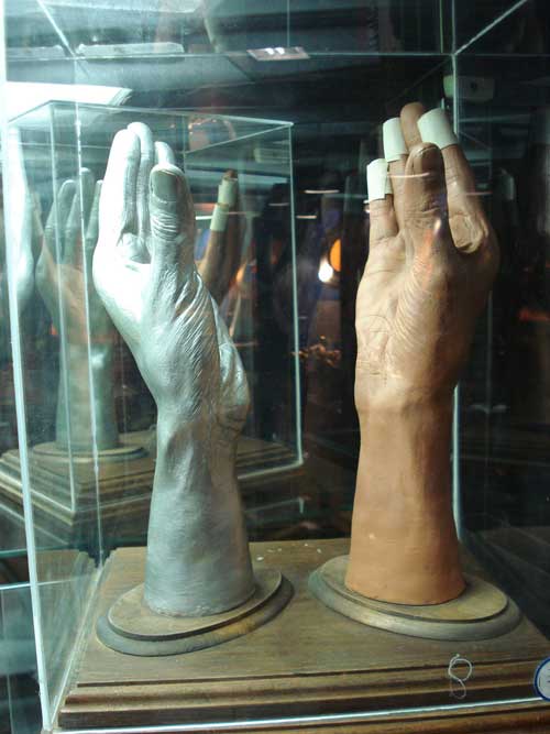 expo325.jpg