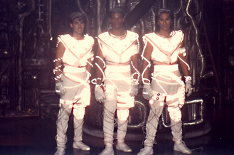 eo_dancers.jpg