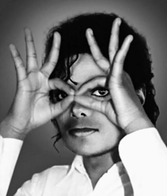 Mike-michael-jackson-35426288-545-639.jpg