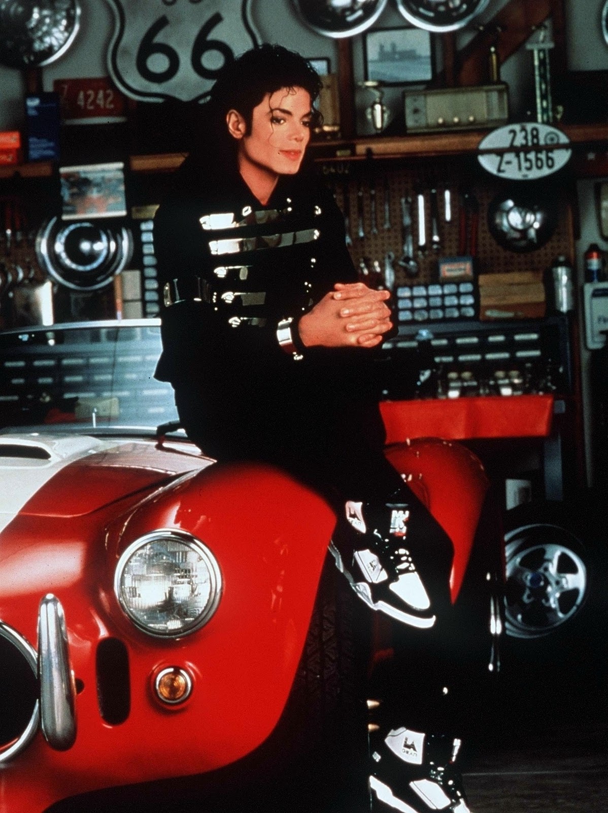 michael_jackson_LA_gear_campaign2.jpg