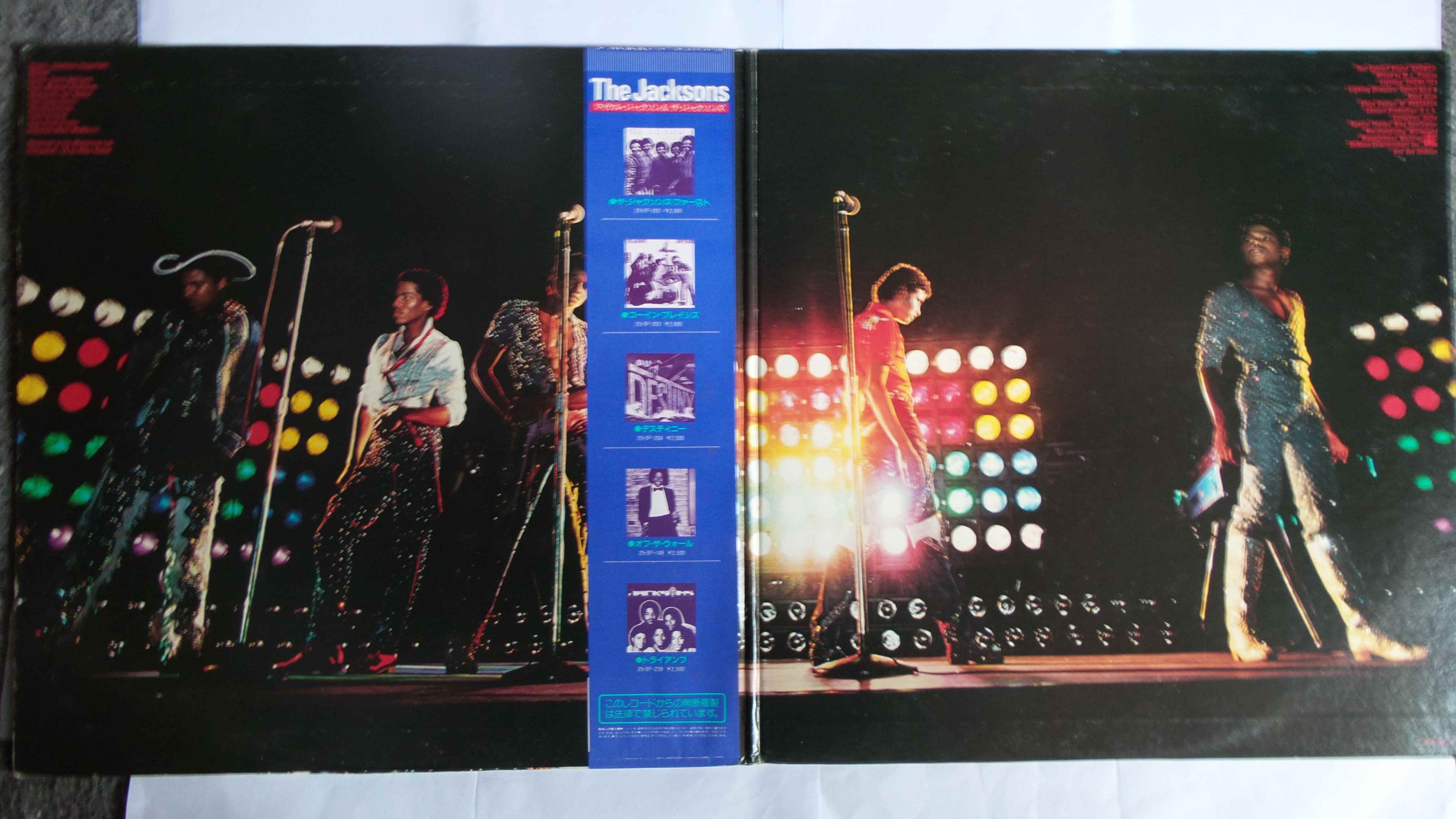 the jacksons内页