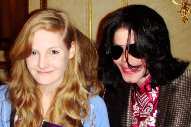 SUNDAYMIRROR-PROD-Harriet-with-Michael-Jackson.jpg