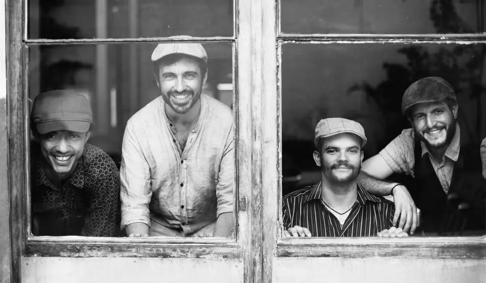 0.webp.jpg 0.webp.jpg