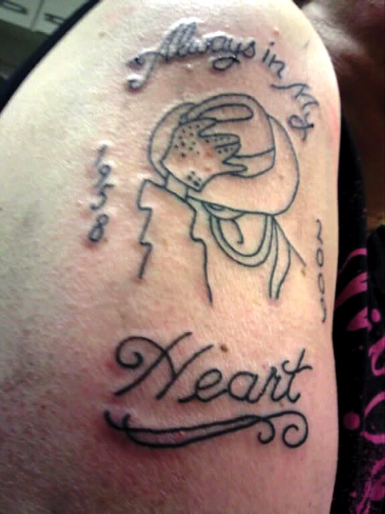 MichaelTattoo13-04-2010.jpg