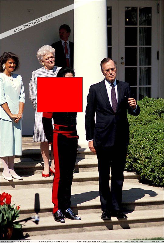 m.jpg