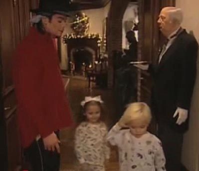 MJ-Prince-and-Paris-prince-michael-jackson-9363923-399-342.jpg