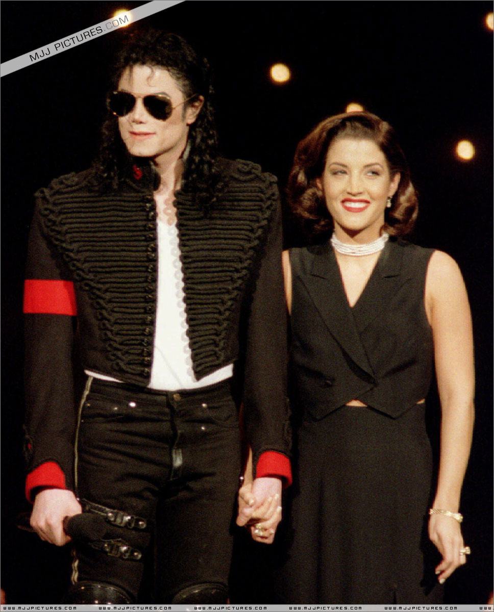 MJ He Lisa.168.jpg