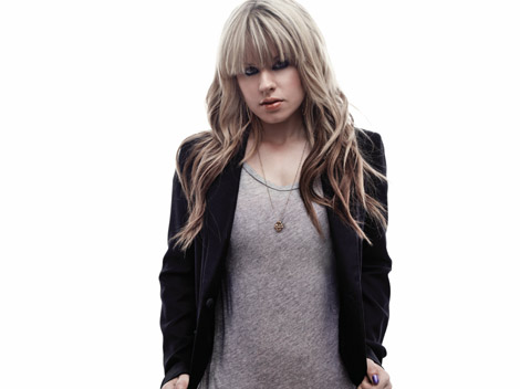 Orianthi-u03.jpg