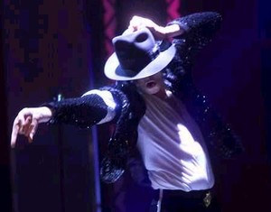 091102204359resized_michael_jackson.jpg