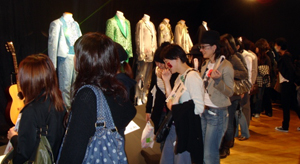tokyo exhibit_05.jpg