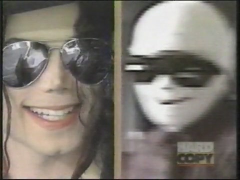 \'95 Michael in Mummy Disguise at LA Doll Show[(000631)19-54-03].JPG