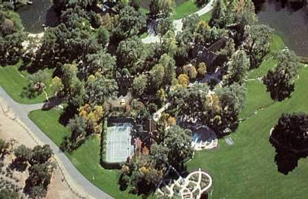 Gallery Neverland 20.jpg