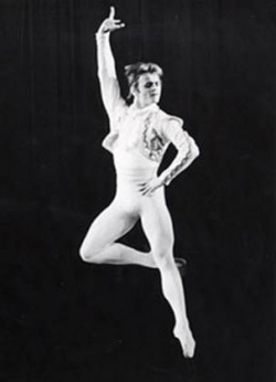 lens3571442_1243475372baryshnikov.jpg