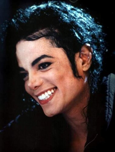Michael Jackson 1230900184.jpg