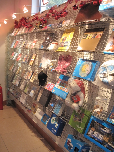 UNICEF 商店内景.jpg