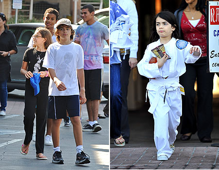 prince-michael-paris-jackson-and-blanket-pic-splash-national-photo-group-808437254.jpg