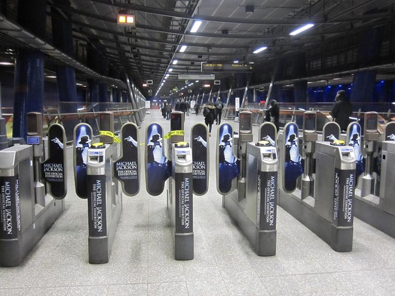 英1 069.jpg