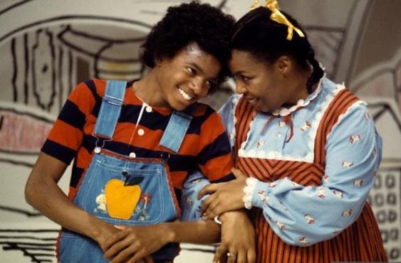 the_jacksons_122_20091221_1023472282.jpg.jpg