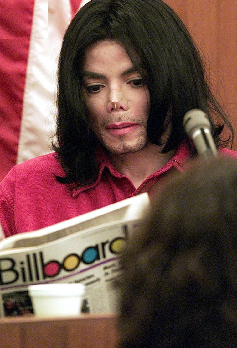 Michael-we-LOVE-you-michael-jackson-11717936-757-1108.jpg