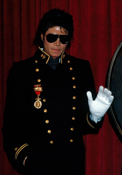 90626p2_jackson_b-gr_35-500x713.jpg