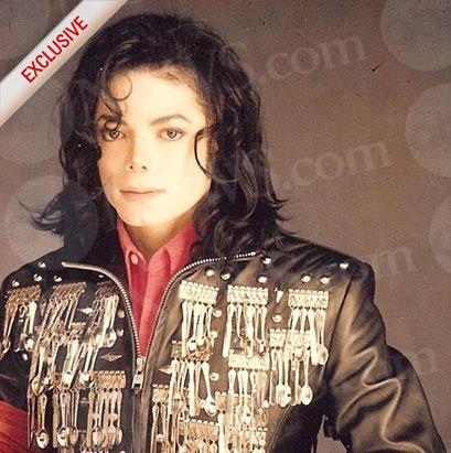 ht_mj_kfayephoto_thedinnerjacket_made_by_tompkinsbush_100624_ssv.jpg