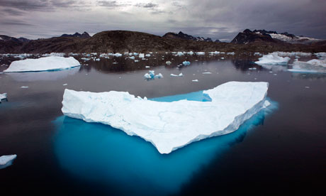 20100602arcticicebergs.jpg